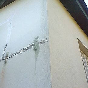 Procediment de reparació d'esquerdes estructurals.